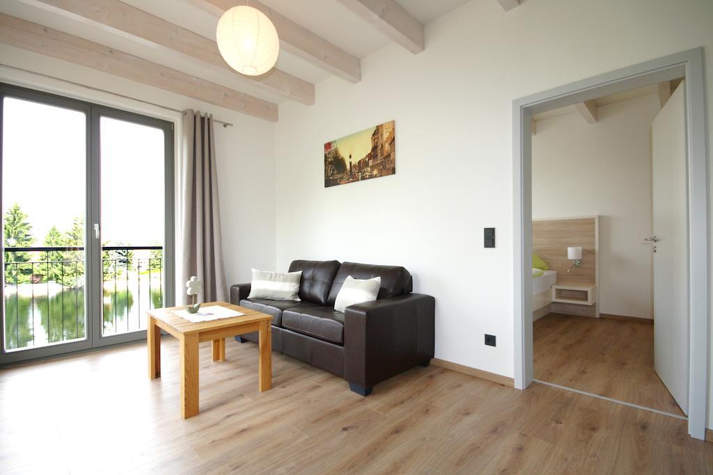 Ferienremise Apartment Бранденбург Стая снимка